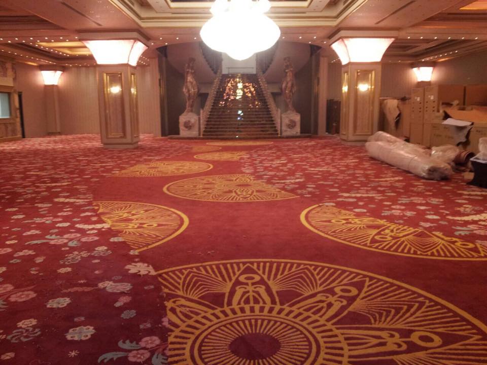 Konferans Salonu halilari